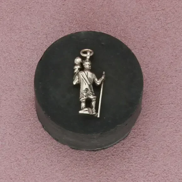 sterling silver vintage 3d catholic saint christopher with child charm pendant - Picture 2 of 3